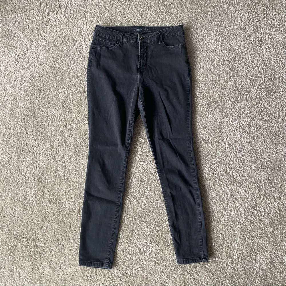 Women's Old Navy Rockstar Super Skinny High Rise Black Jeans Size 12